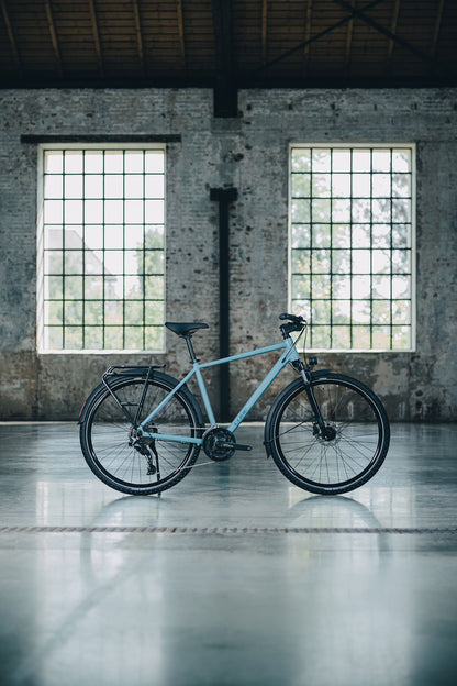 Cube Nature Pro FE surfblue´n´blue 2027 – Crossrad – Seitenansicht 1
