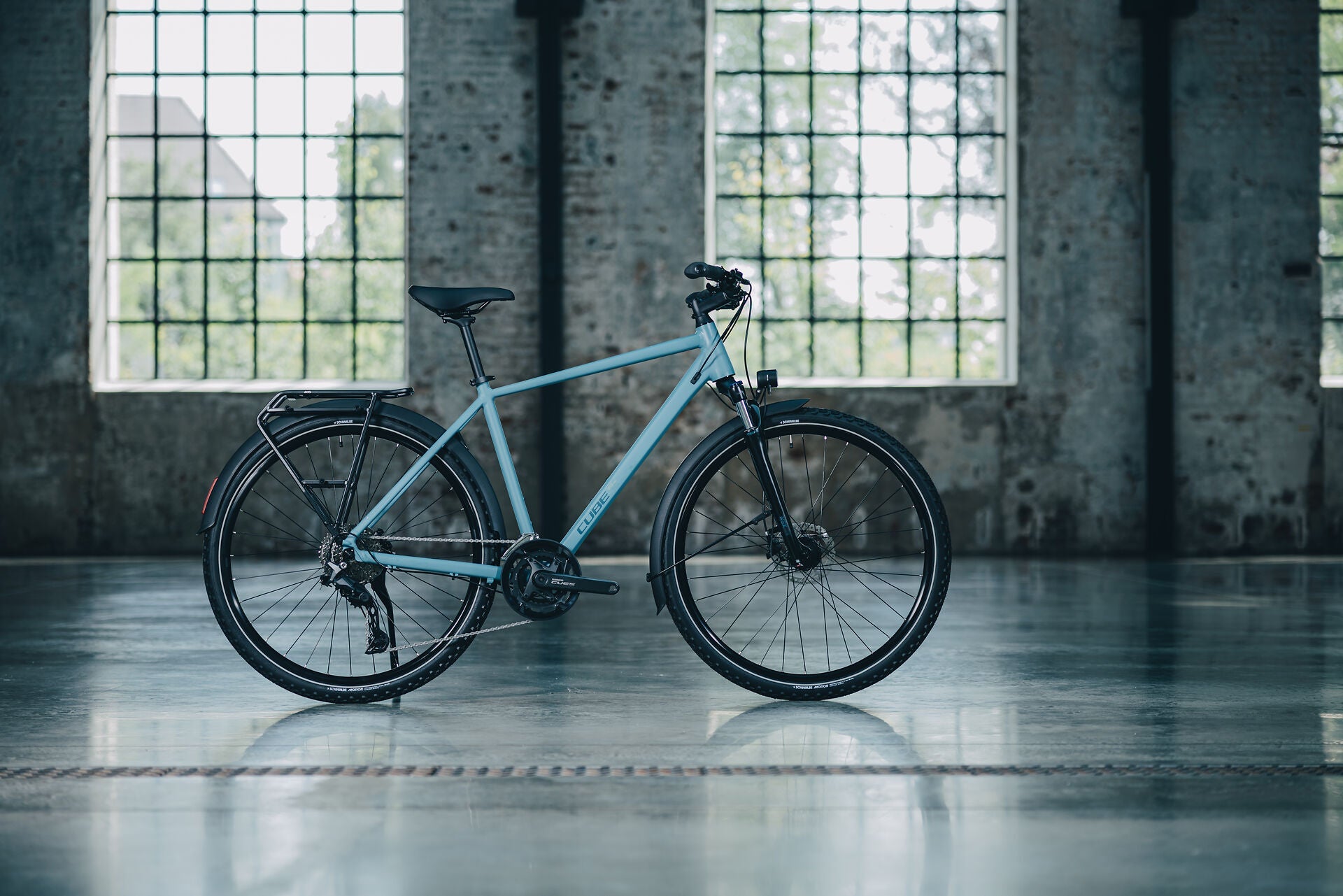 Cube Nature Pro FE surfblue´n´blue 2027 – Crossrad – Seitenansicht 2