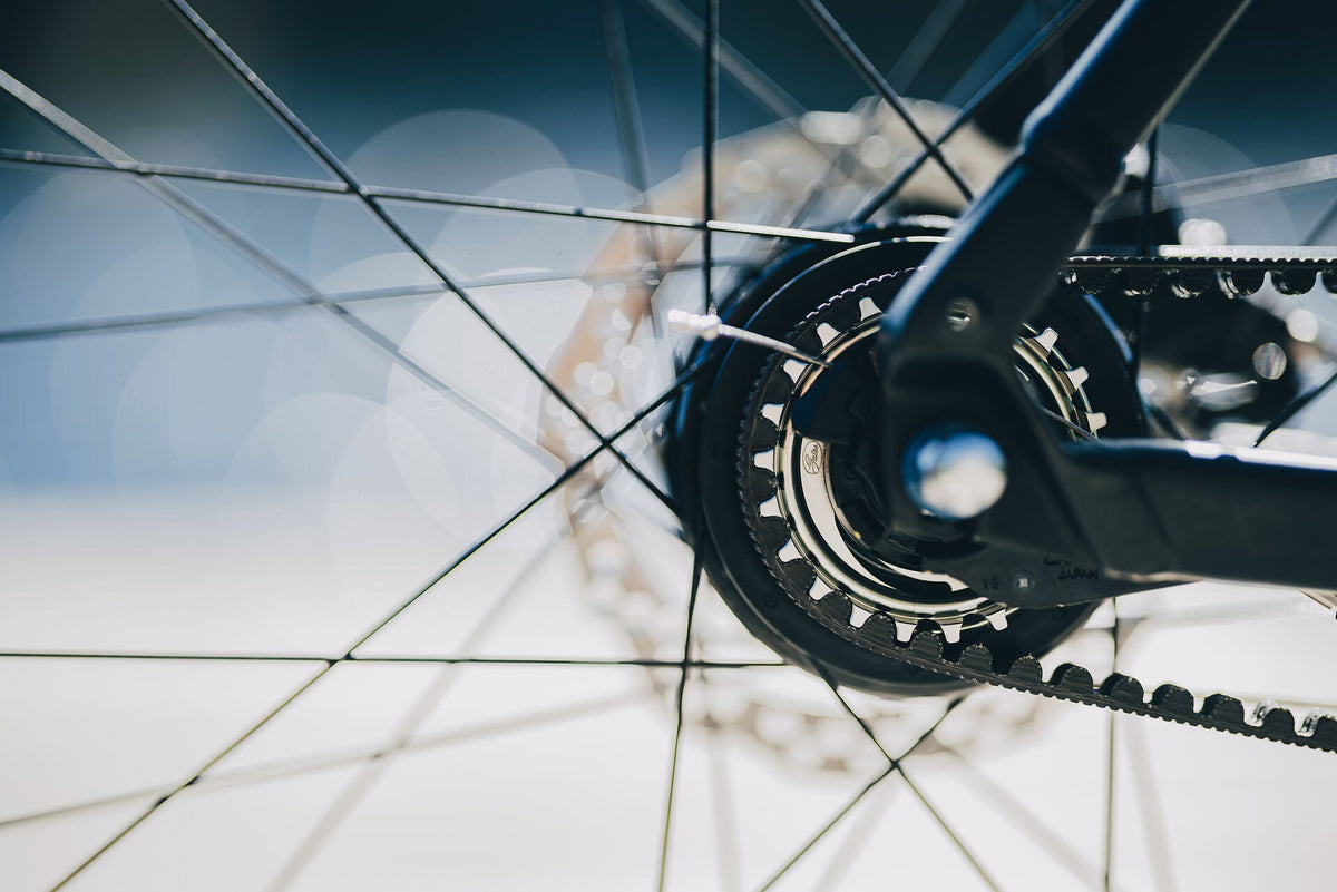 Cube Nulane Deluxe EXC grey´n´chrome 2027 – Fitnessbike – Detailansicht 5