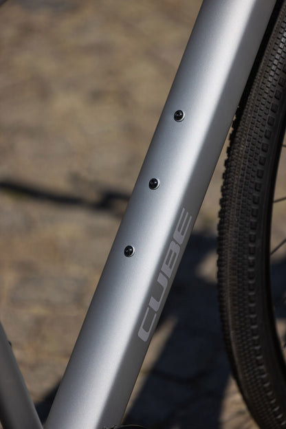Cube Nulane ONE silverstar´n´reflex 2027 – Fitnessbike – Detailansicht 8
