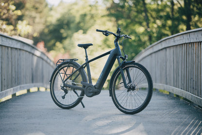 Cube Nuride Hybrid EXC 800 coal´n´chrome 2027 – E-Crossrad – Seitenansicht 3