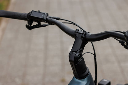 Cube Nuride Hybrid Pro 800 deepteal´n´blue 2027 – E-Crossrad – Detailansicht 3