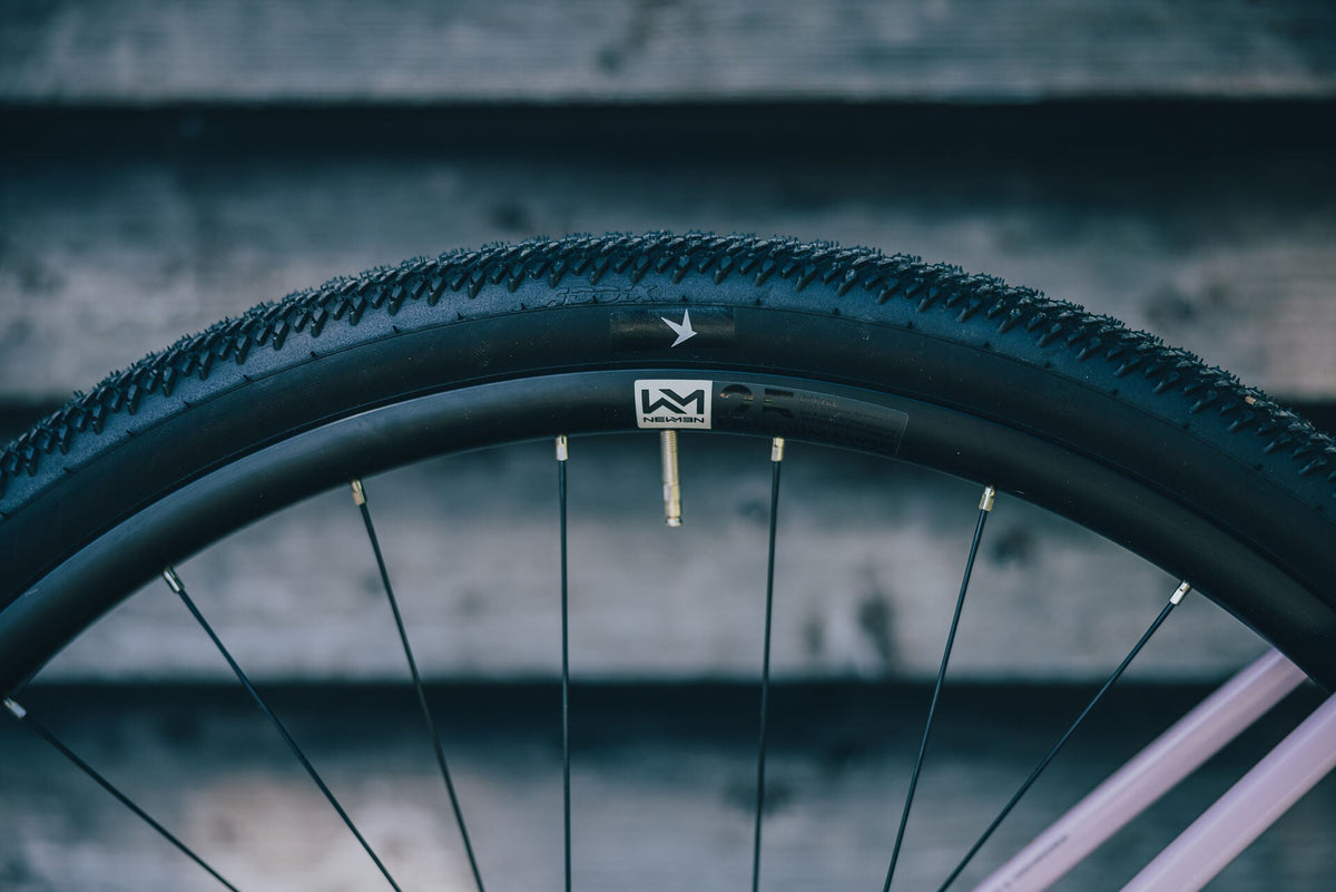 Cube Nuroad EX bubblegum´n´black 2027 – Gravelbike – Detailansicht 7