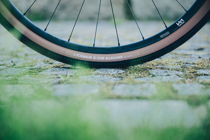 Cube Nuroad Hybrid C:62 Race 400X FE oldgrey´n´grey 2027 – E-Gravelbike – Detailansicht 1