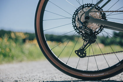 Cube Nuroad Hybrid C:62 Race 400X oldgrey´n´grey 2027 – E-Gravelbike – Detailansicht 1