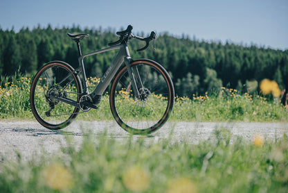 Cube Nuroad Hybrid C:62 Race 400X oldgrey´n´grey 2027 – E-Gravelbike – Seitenansicht 3