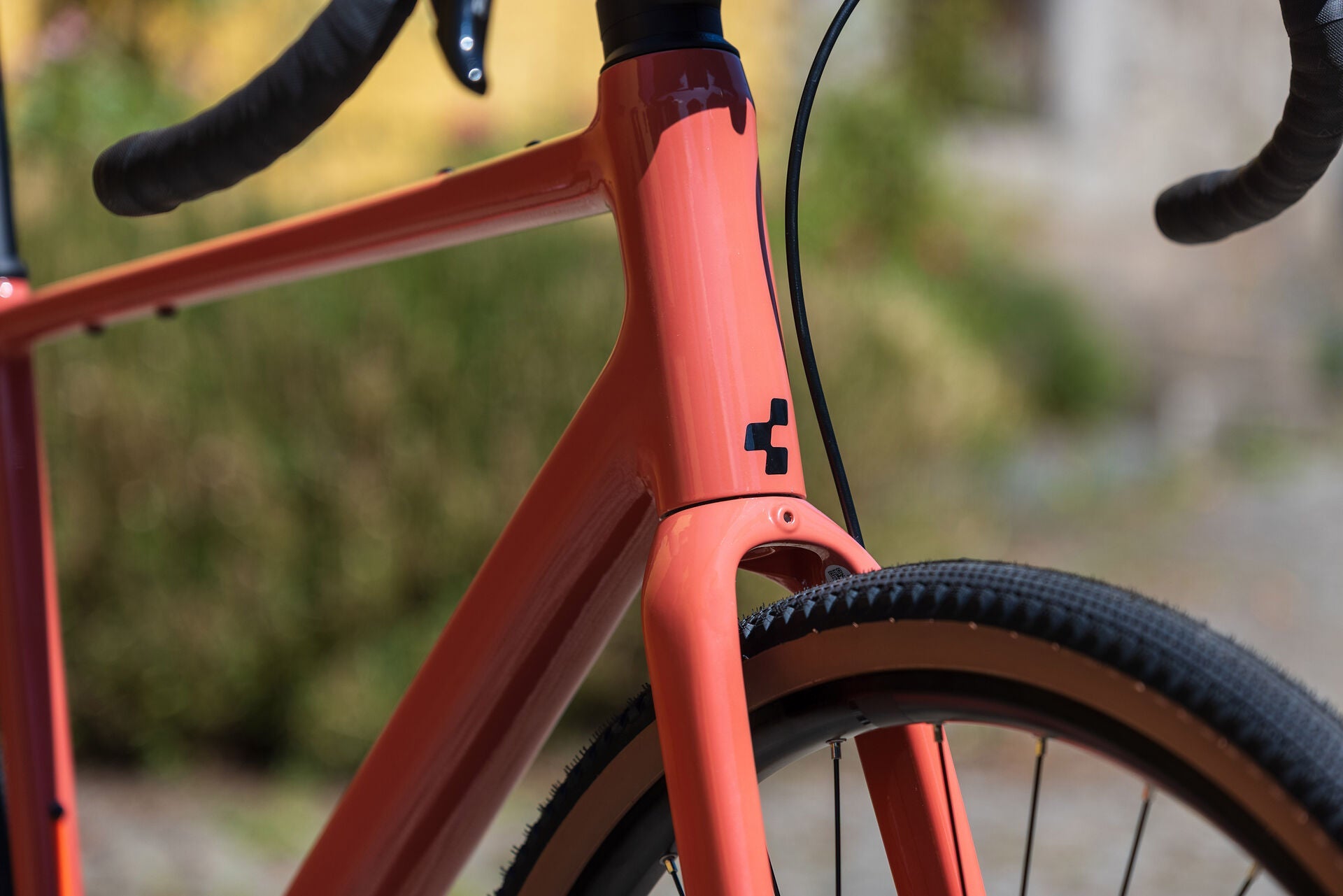 Cube Nuroad ONE spicypapaya´n´black 2027 – Gravelbike – Detailansicht 1