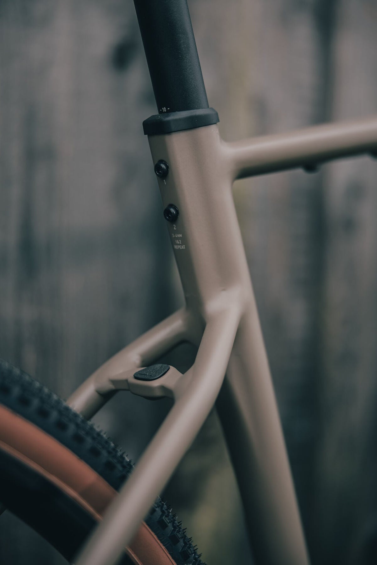 Cube Nuroad ONE wood´n´grey 2027 – Gravelbike – Detailansicht 8