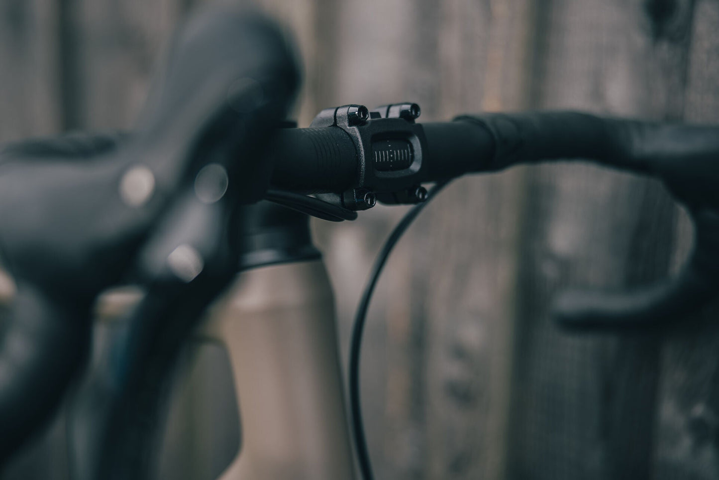 Cube Nuroad ONE wood´n´grey 2027 – Gravelbike – Detailansicht 11