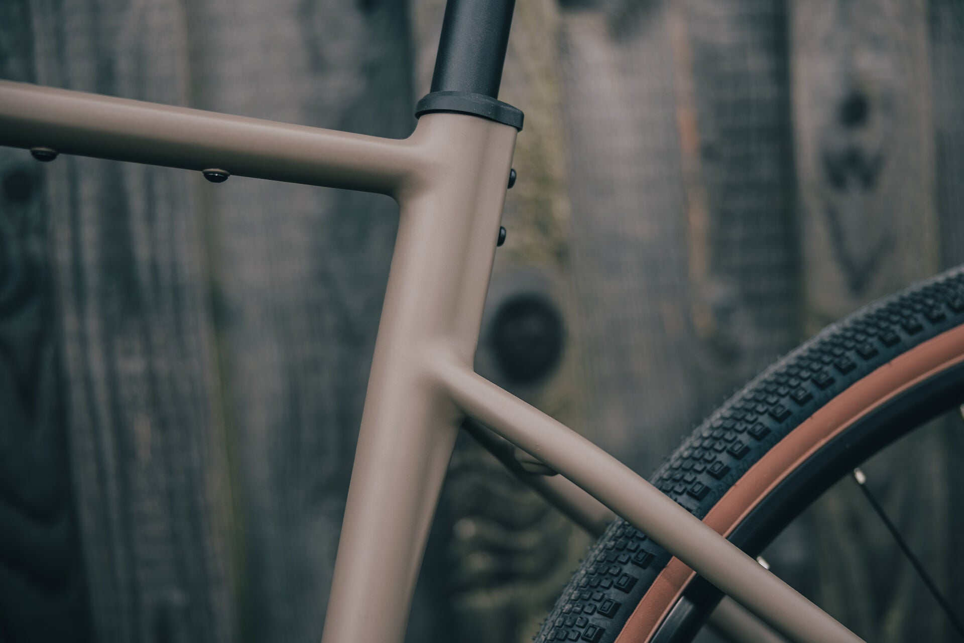 Cube Nuroad ONE wood´n´grey 2027 – Gravelbike – Detailansicht 15