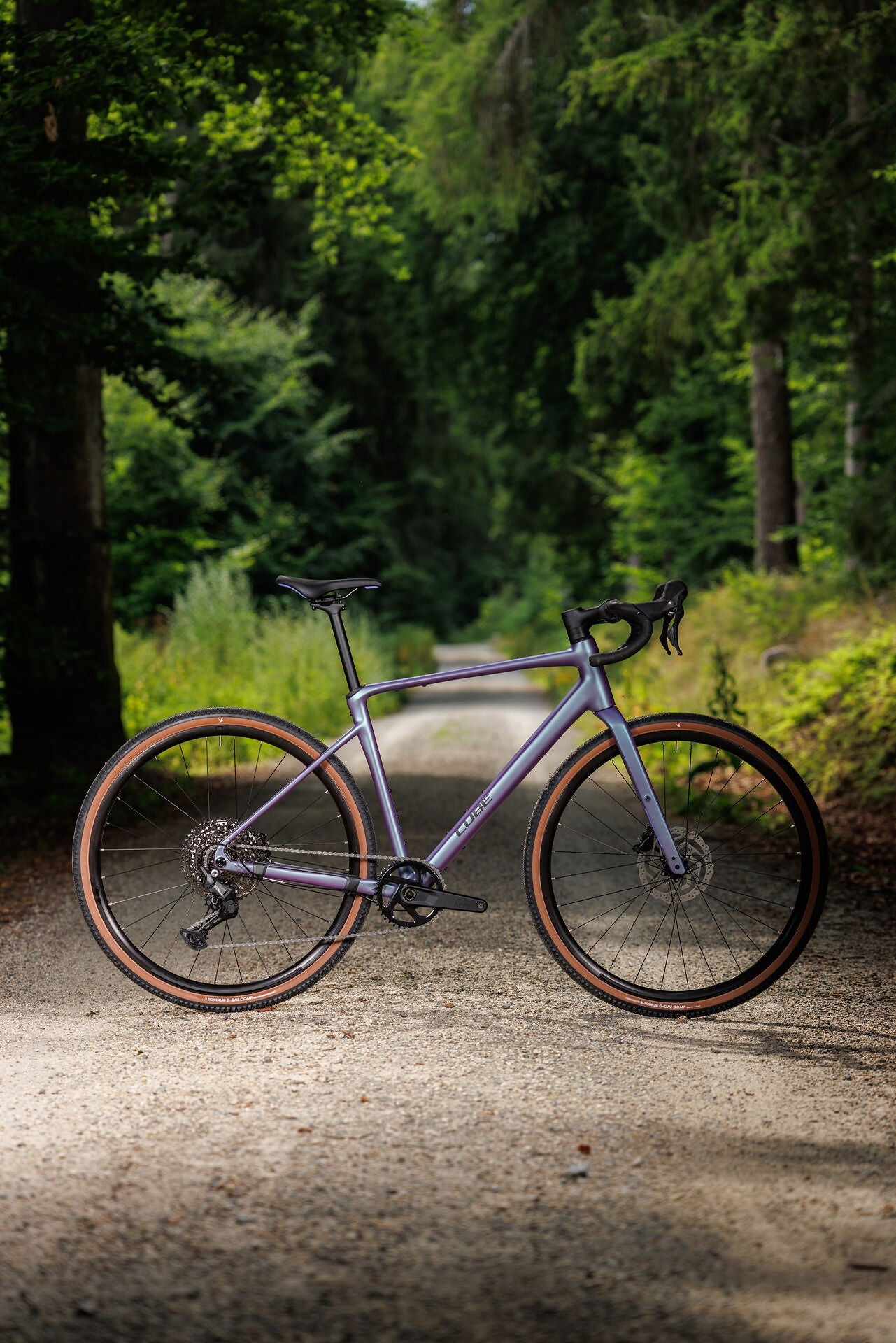 Cube Nuroad Pro mysticpurple´n´black 2027 – Gravelbike – Seitenansicht 2