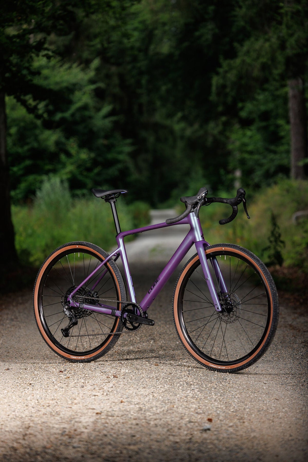 Cube Nuroad Pro mysticpurple´n´black 2027 – Gravelbike – Seitenansicht 4