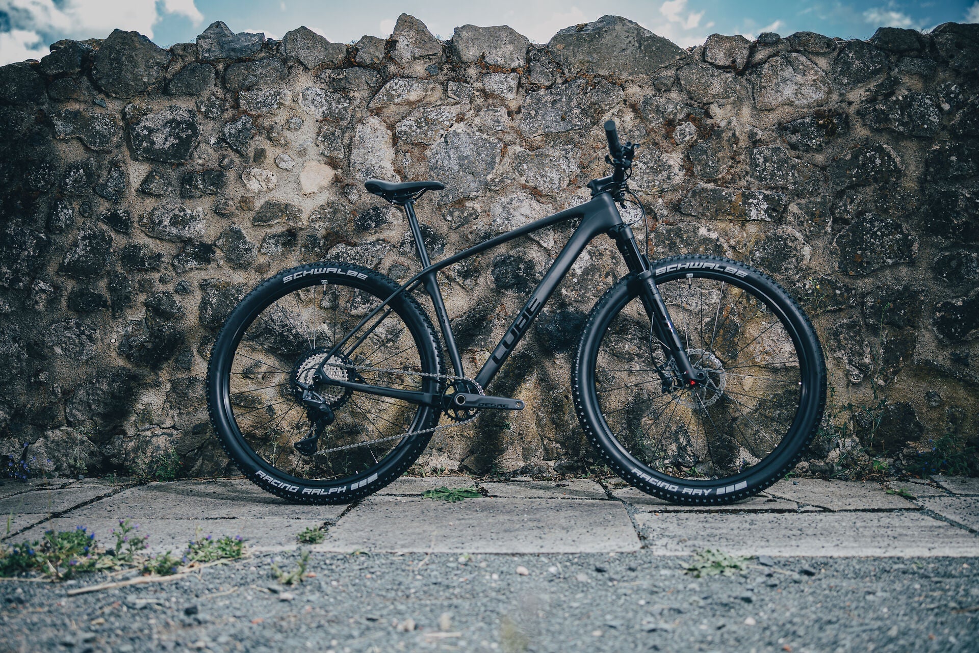 Cube Reaction C:62 Pro blackline 2027 – Mountainbike Hardtail – Seitenansicht 1