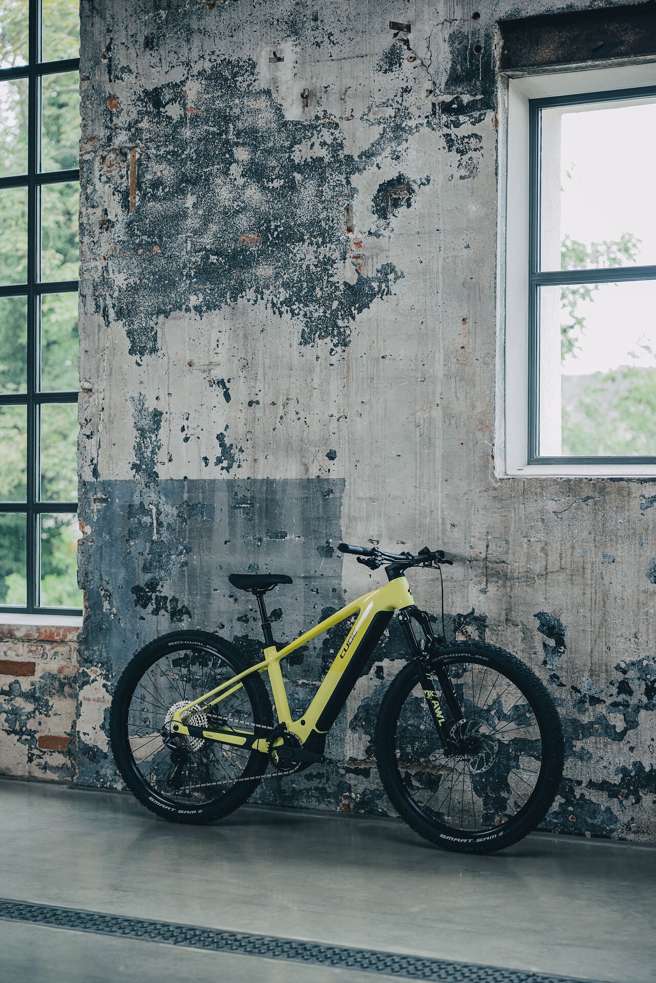 Cube Reaction Hybrid Race 800 bananasplit´n´black 2027 – E-Mountainbike Hardtail – Seitenansicht 3