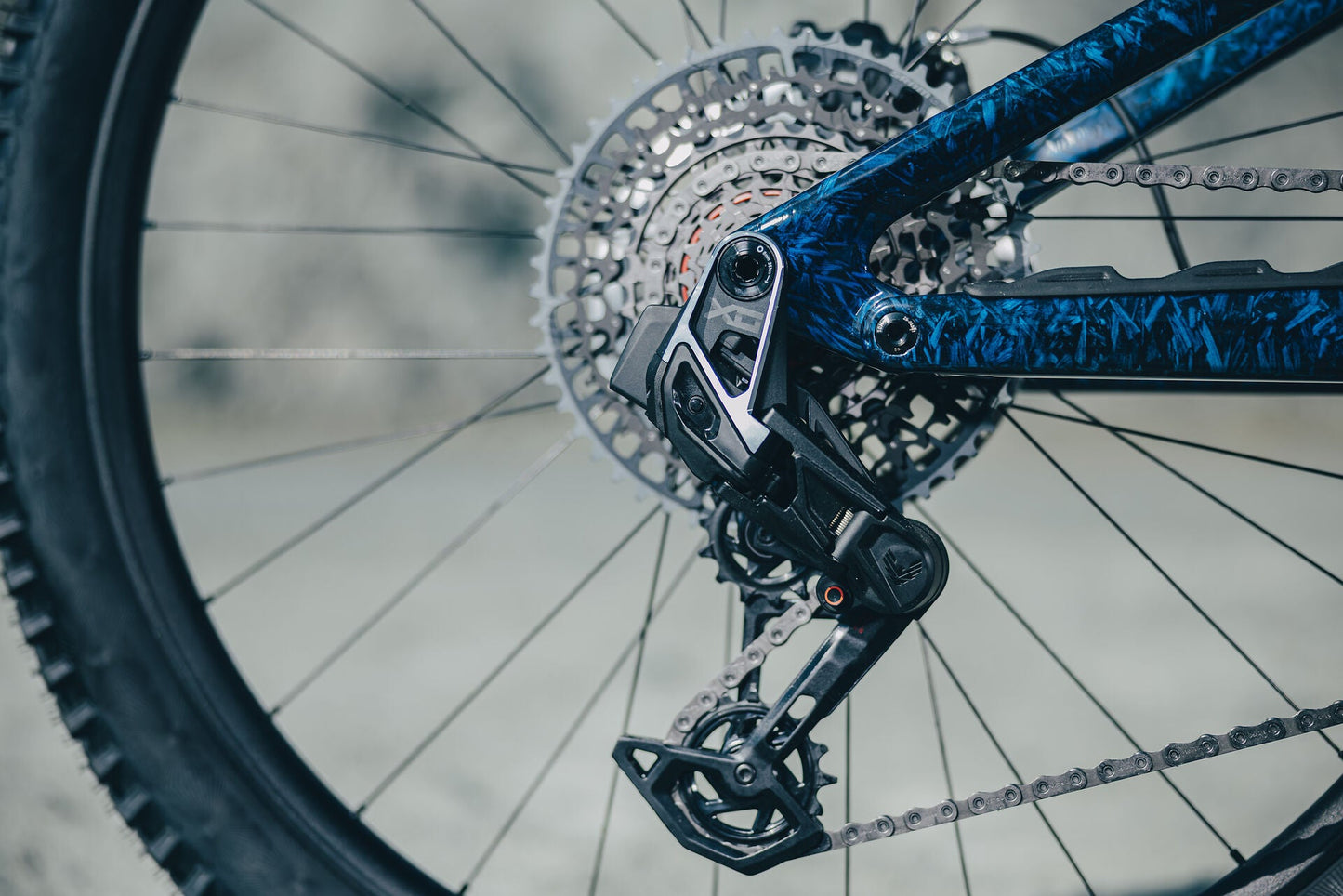 Cube Stereo C:62 Super TM splintercobalt´n´chrome 2027 – Mountainbike Fully – Detailansicht 4