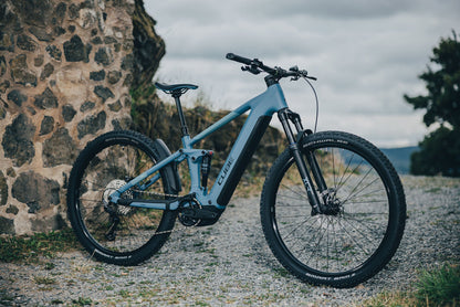 Cube Stereo Hybrid ONE22 Pro 800 bluesapphire´n´blue 2027 – E-Mountainbike Fully – Seitenansicht 3