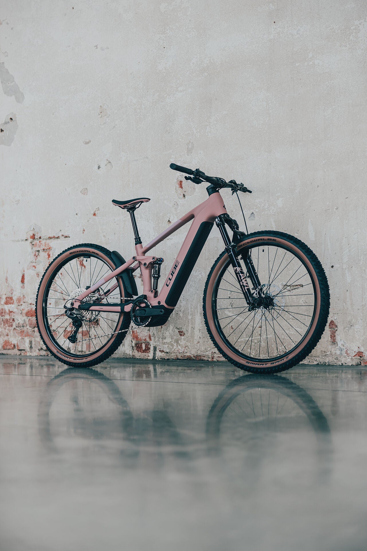 Cube Stereo Hybrid ONE22 SLX 800 ruby´n´black 2027 – E-Mountainbike Fully – Seitenansicht 3
