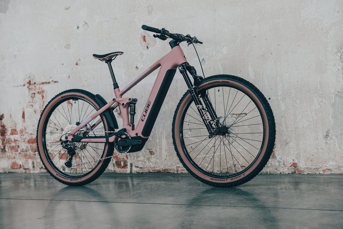 Cube Stereo Hybrid ONE22 SLX 800 ruby´n´black 2027 – E-Mountainbike Fully – Seitenansicht 4