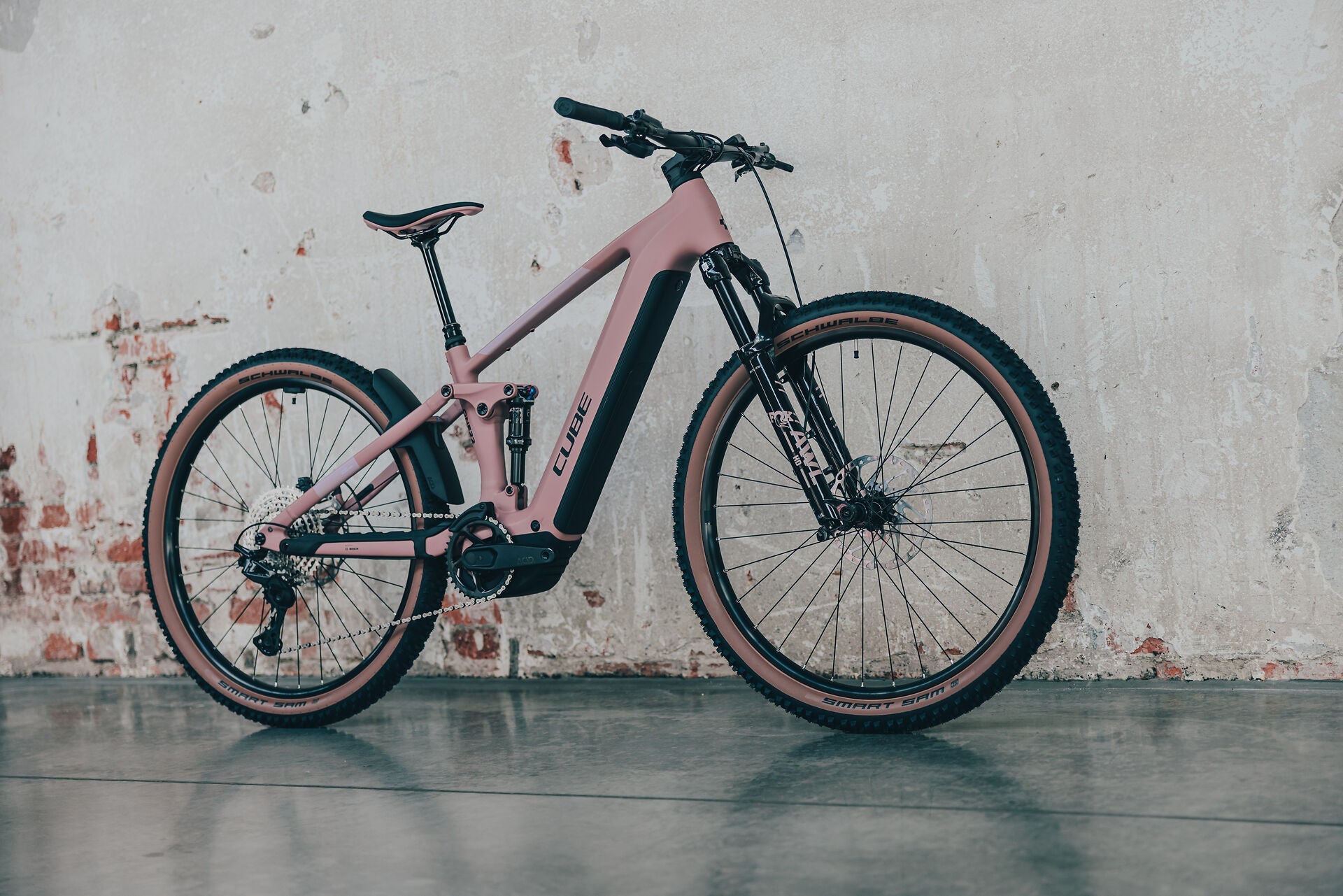 Cube Stereo Hybrid ONE22 SLX 800 ruby´n´black 2027 – E-Mountainbike Fully – Seitenansicht 4