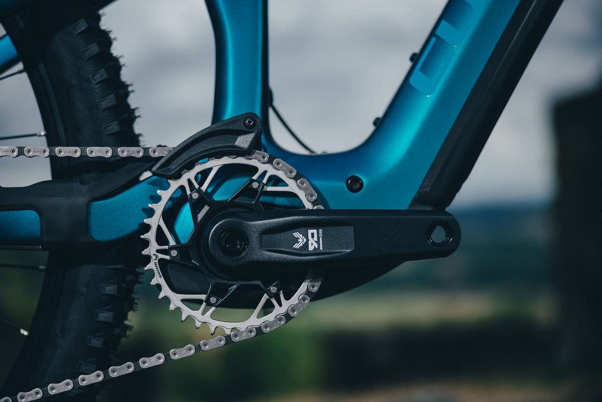 Cube Stereo Hybrid ONE44 HPC EXC 800 nebula´n´blue 2027 – E-Mountainbike Fully – Detailansicht 1