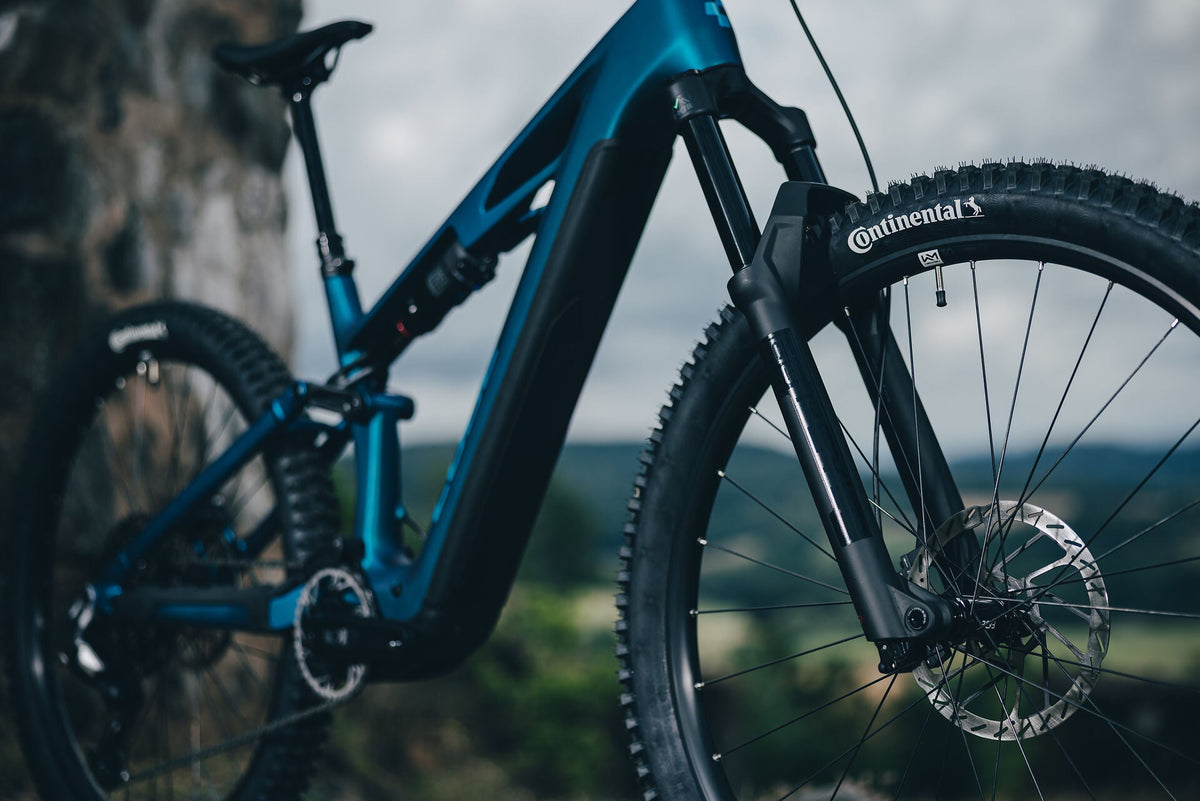 Cube Stereo Hybrid ONE44 HPC EXC 800 nebula´n´blue 2027 – E-Mountainbike Fully – Detailansicht 9