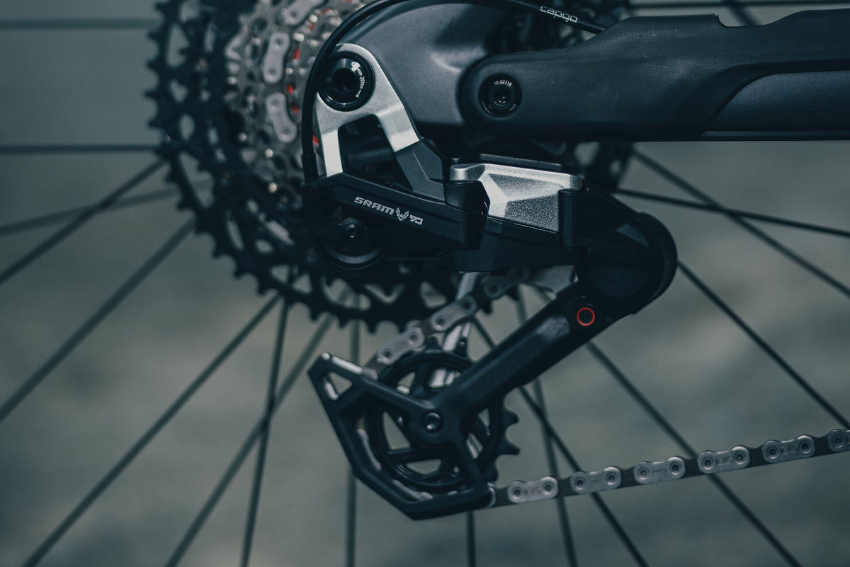 Cube Stereo Hybrid ONE44 HPC EXC 800 slabgrey´n´black 2027 – E-Mountainbike Fully – Detailansicht 6