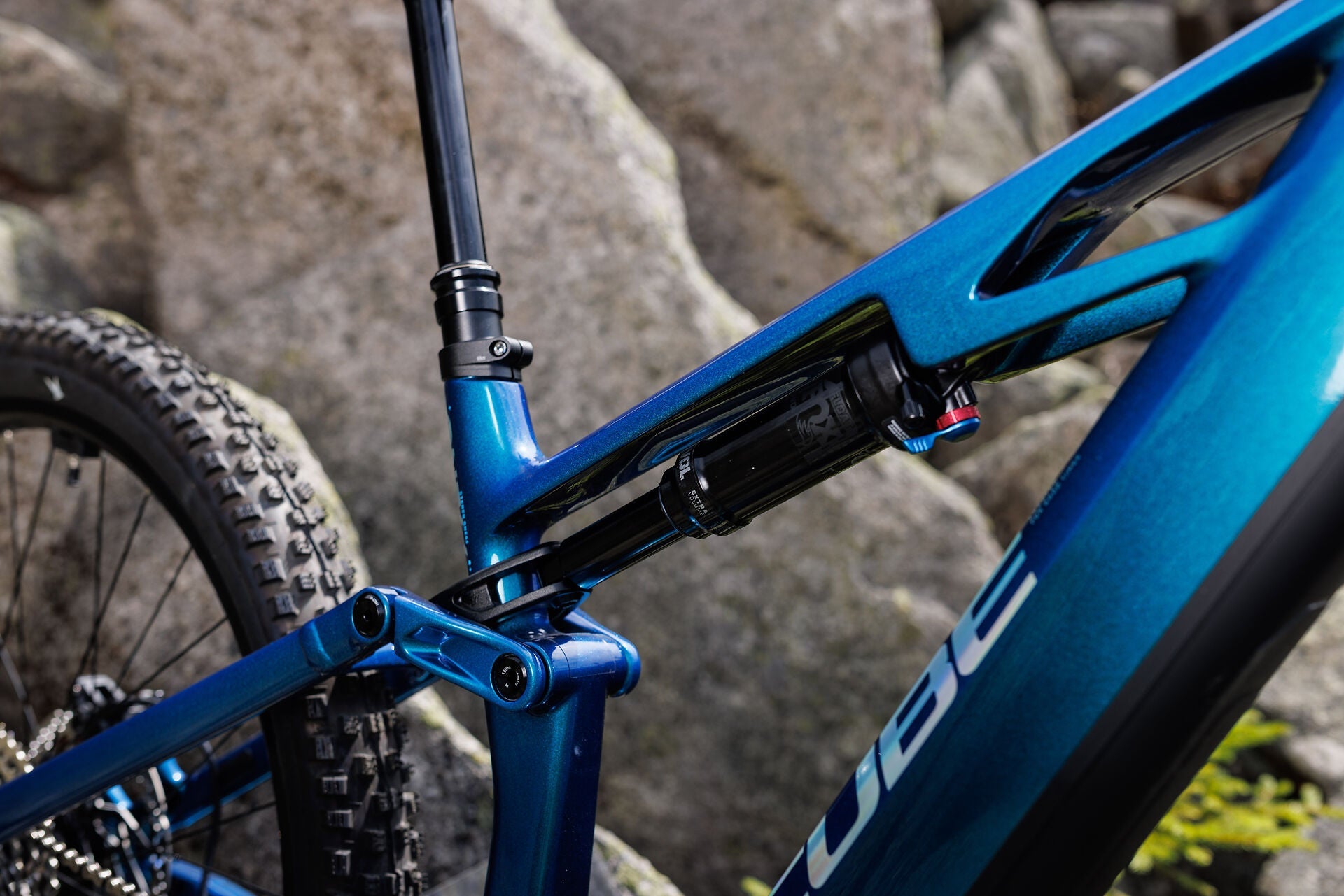 Cube Stereo Hybrid ONE44 HPC Race 800 nebula´n´prizm 2027 – E-Mountainbike Fully – Detailansicht 5