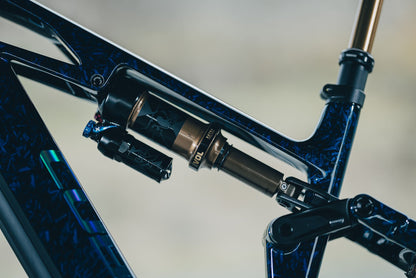 Cube Stereo Hybrid ONE44 HPC SLT 800 splinternavy´n´prizm 2027 – E-Mountainbike Fully – Detailansicht 11