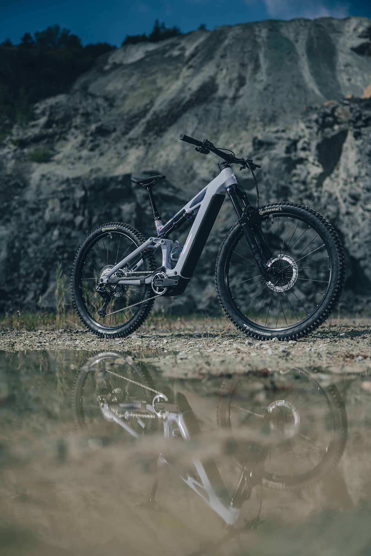 Cube Stereo Hybrid ONE44 HPC SLX Evo 800 artline 2027 – E-Mountainbike Fully – Seitenansicht 3