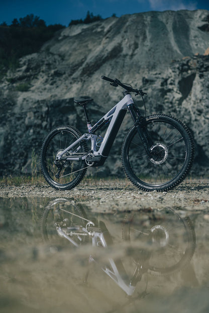 Cube Stereo Hybrid ONE44 HPC SLX Evo 800 artline 2027 – E-Mountainbike Fully – Seitenansicht 3