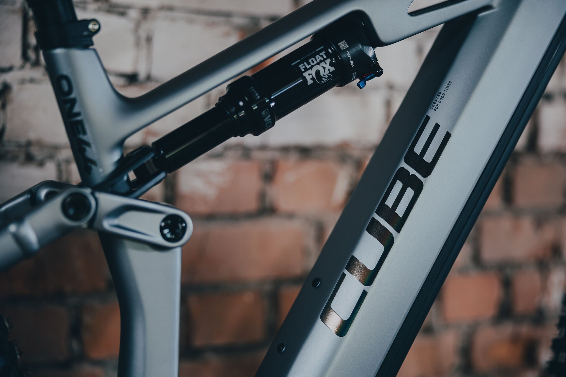 Cube Stereo Hybrid ONE44 HPC SLX Evo 800 slategrey´n´prizm 2027 – E-Mountainbike Fully – Detailansicht 3
