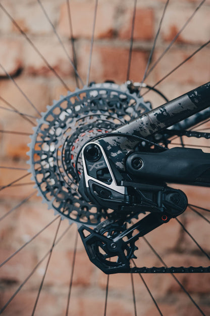 Cube Stereo Hybrid ONE44 HPC Super TM 800 graphiteglitch´n´grey 2027 – E-Mountainbike Fully – Detailansicht 7