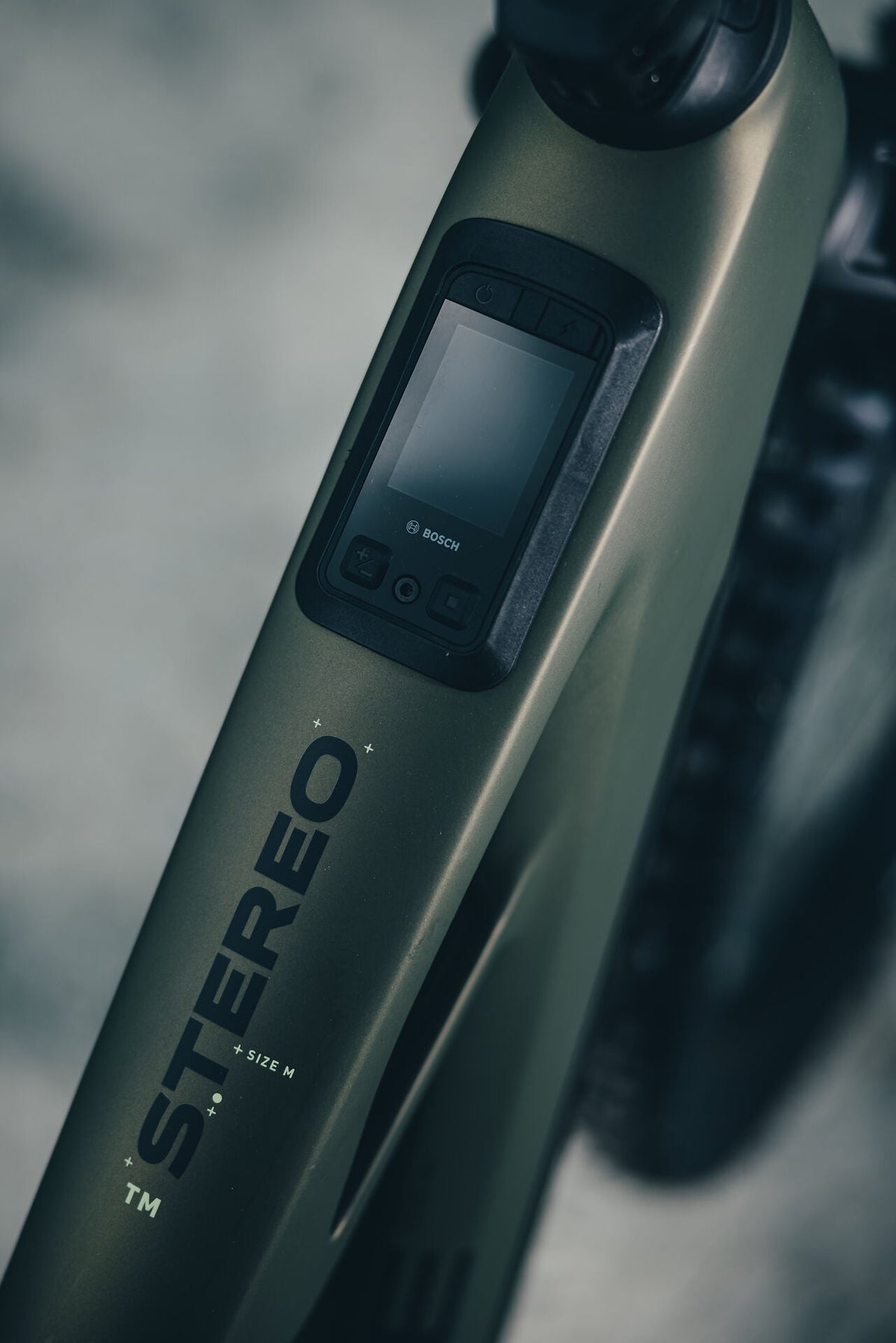 Cube Stereo Hybrid ONE44 HPC TM 800 reedgreen´n´gills 2027 – E-Mountainbike Fully – Detailansicht 12
