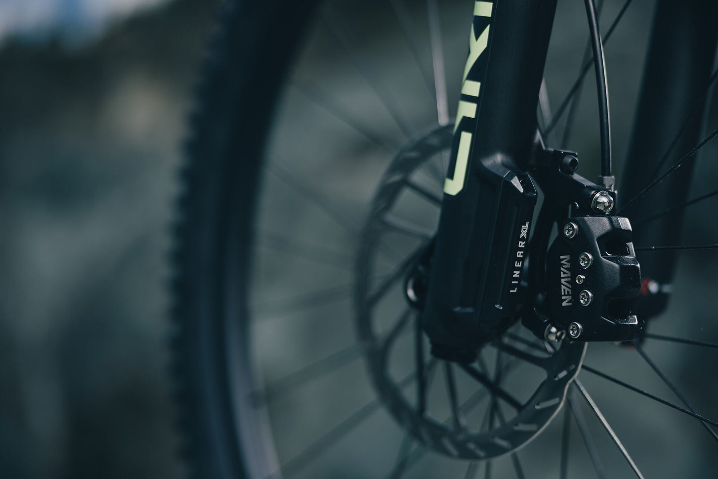 Cube Stereo Hybrid ONE44 HPC TM 800 reedgreen´n´gills 2027 – E-Mountainbike Fully – Detailansicht 15