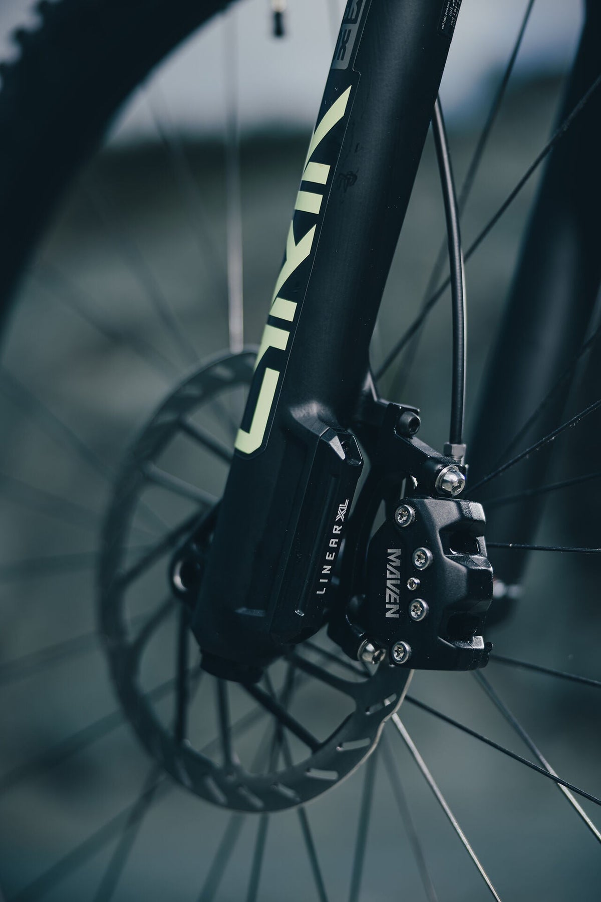 Cube Stereo Hybrid ONE44 HPC TM 800 reedgreen´n´gills 2027 – E-Mountainbike Fully – Detailansicht 16