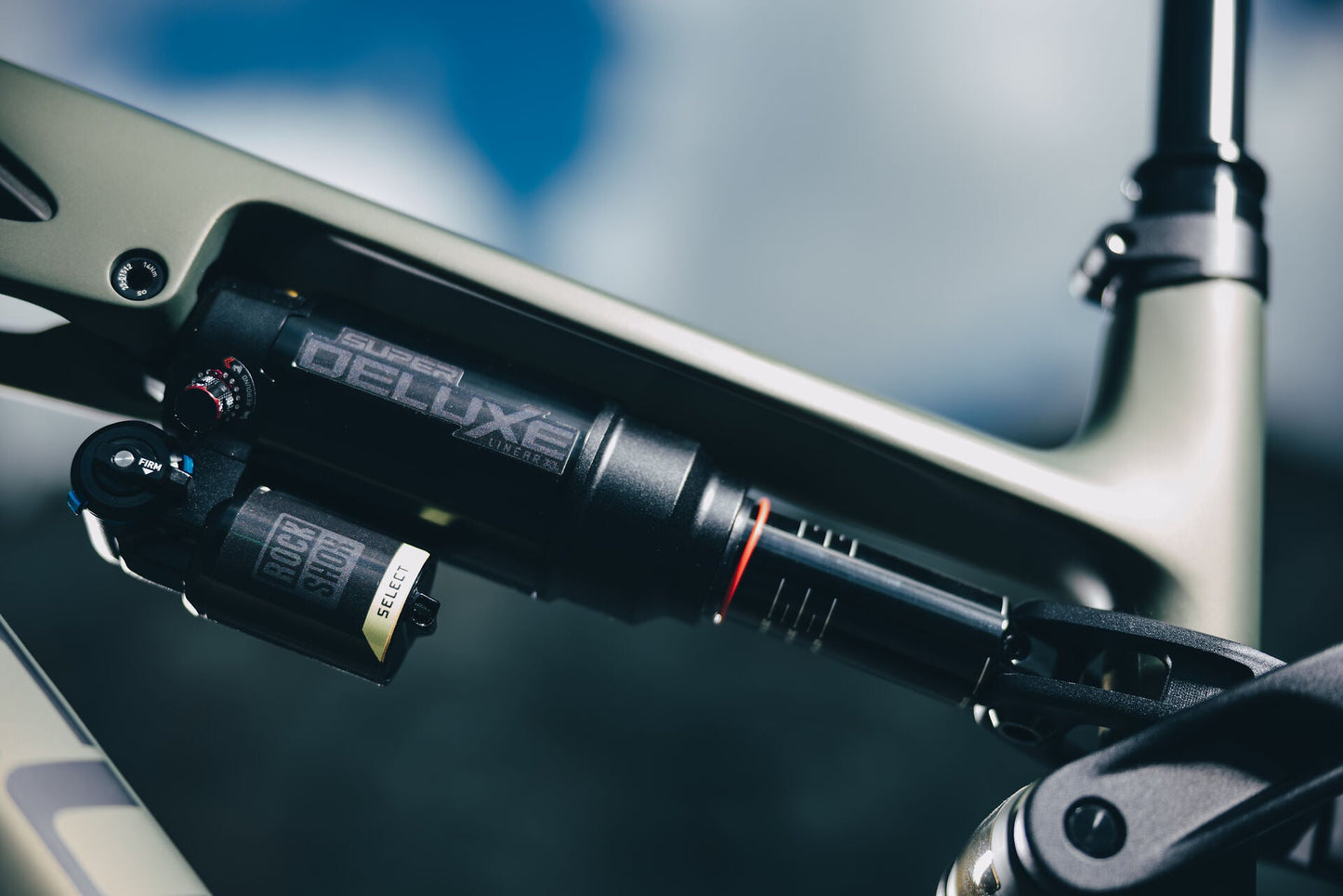 Cube Stereo Hybrid ONE44 HPC TM 800 reedgreen´n´gills 2027 – E-Mountainbike Fully – Detailansicht 17