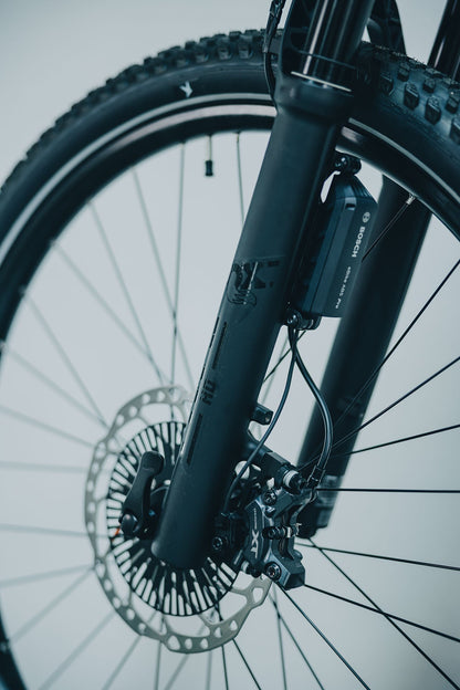 Cube Stereo Hybrid ONE44 SLX 800 smaragdgrey´n´chrome 2027 – E-Mountainbike Fully – Detailansicht 12