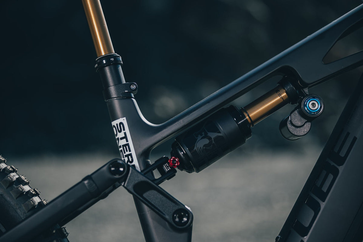 Cube Stereo Hybrid ONE77 HPC AT 800 carbon´n´white 2027 – E-Mountainbike Fully – Detailansicht 8