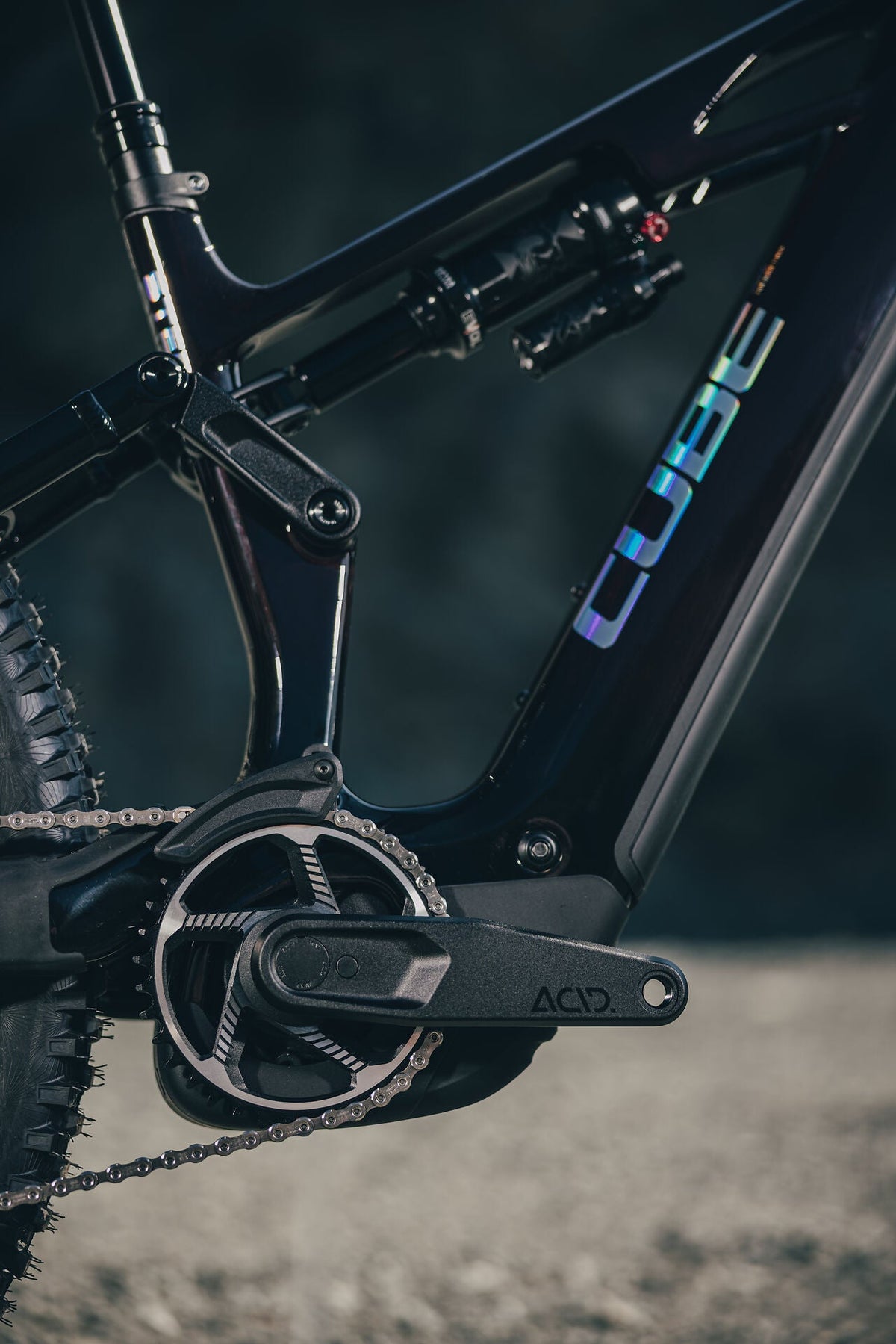 Cube Stereo Hybrid ONE77 HPC SLX 800 liquidred´n´black 2027 – E-Mountainbike Fully – Detailansicht 2