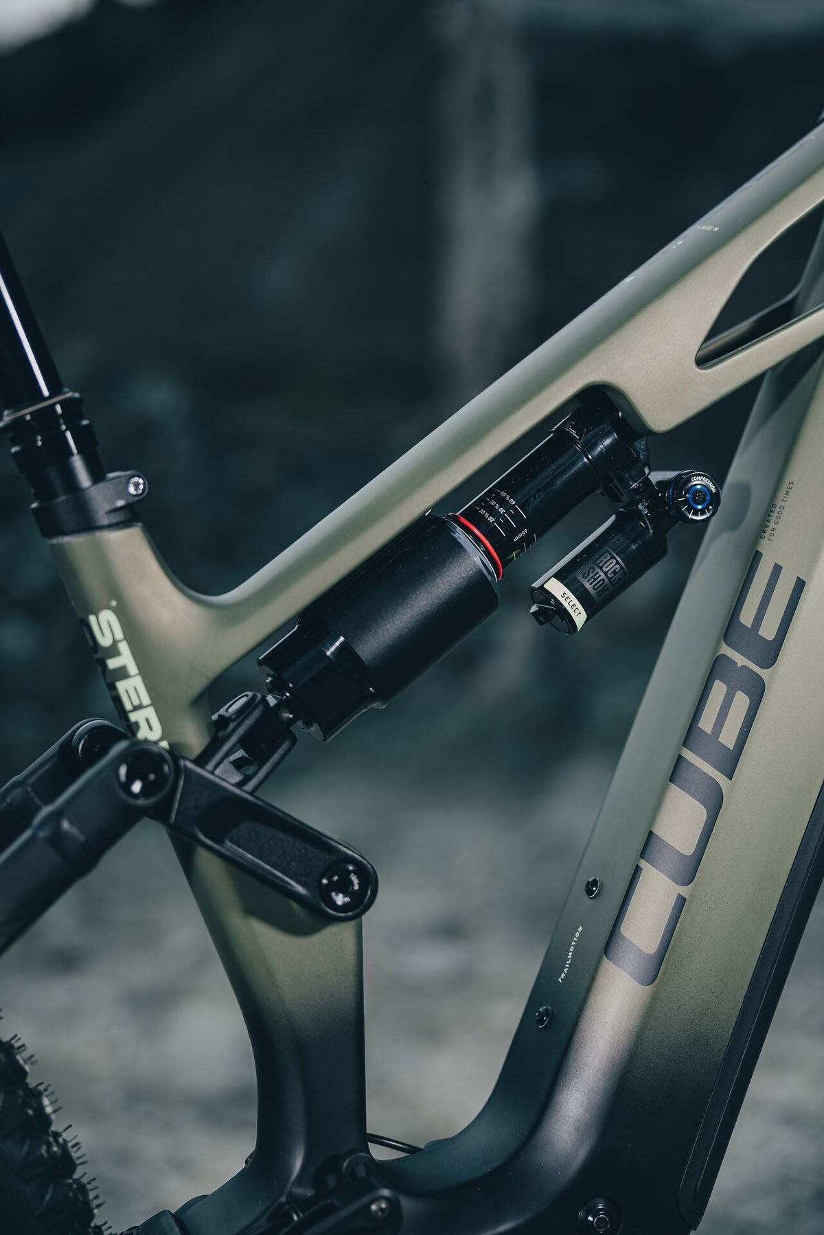 Cube Stereo Hybrid ONE77 HPC TM 800 reedgreen´n´gills 2027 – E-Mountainbike Fully – Detailansicht 9