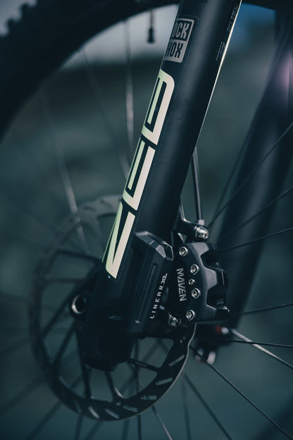 Cube Stereo Hybrid ONE77 HPC TM 800 reedgreen´n´gills 2027 – E-Mountainbike Fully – Detailansicht 15