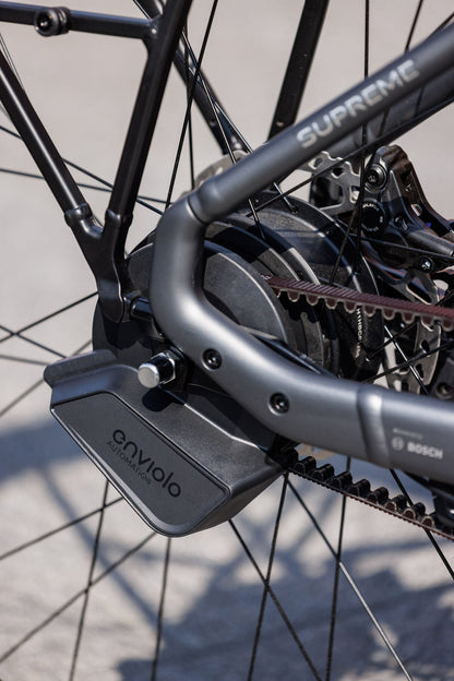 Cube Supreme Hybrid Deluxe SLT 600 slabgrey´n´chrome Easy Entry 2027 – E-Trekkingrad – Detailansicht 8