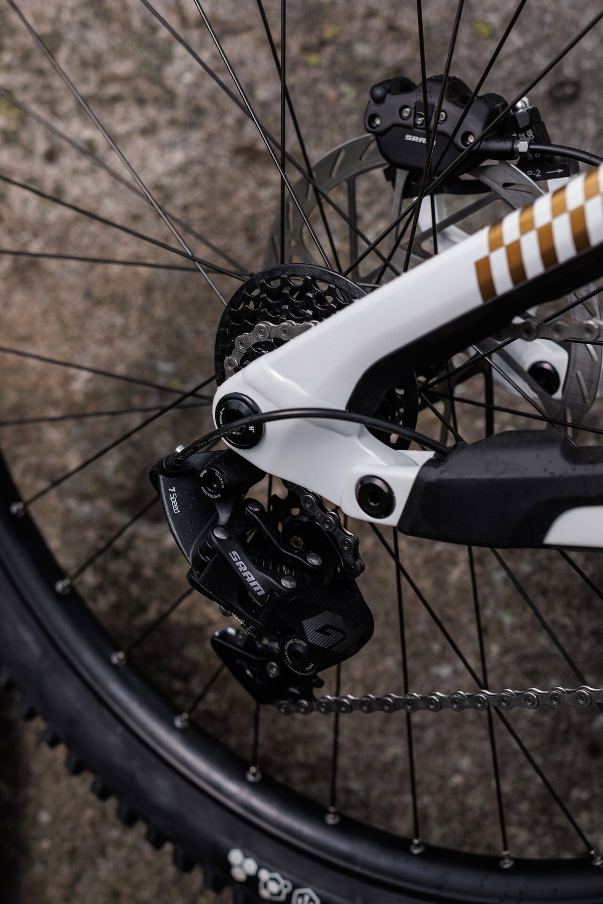 Cube TWO15 Race powdergold´n´black 2027 – Mountainbike Fully – Detailansicht 10