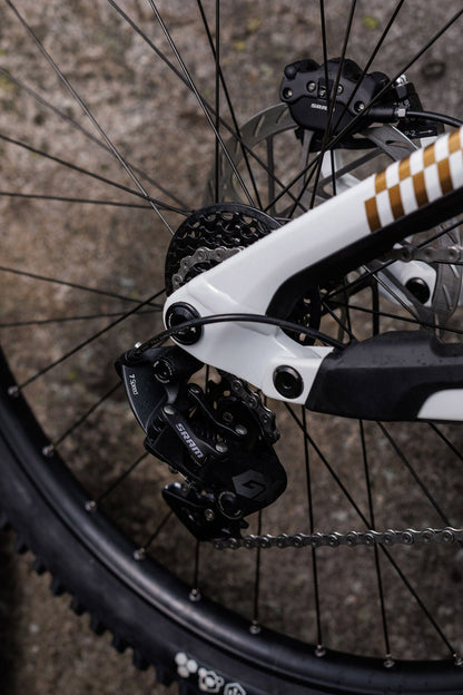 Cube TWO15 Race powdergold´n´black 2027 – Mountainbike Fully – Detailansicht 10