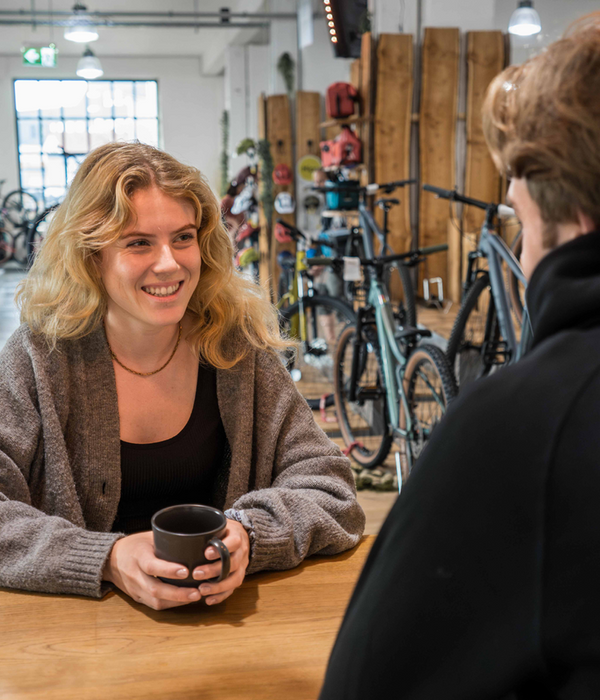 Persönliche Beratung im CUBE Store Göttingen