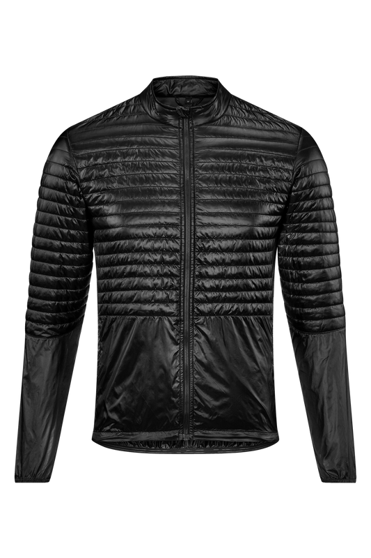 Die Cube CUBE GRAVEL Light Iso Jacke schwarz ist eine leichte, kragenlose Jacke mit horizontalen Nähten, Frontreißverschluss und langen Ärmeln, abgebildet auf einem schlichten weißen Hintergrund.