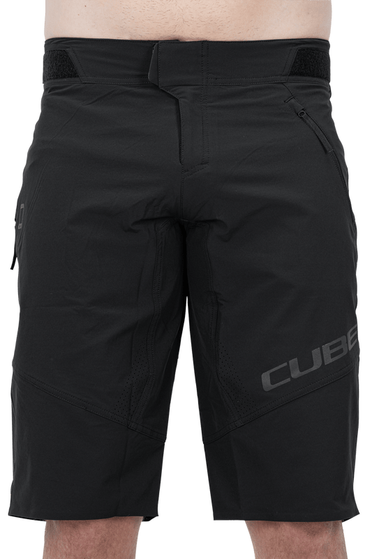 CUBE VERTEX Baggy Shorts X Actionteam black S
