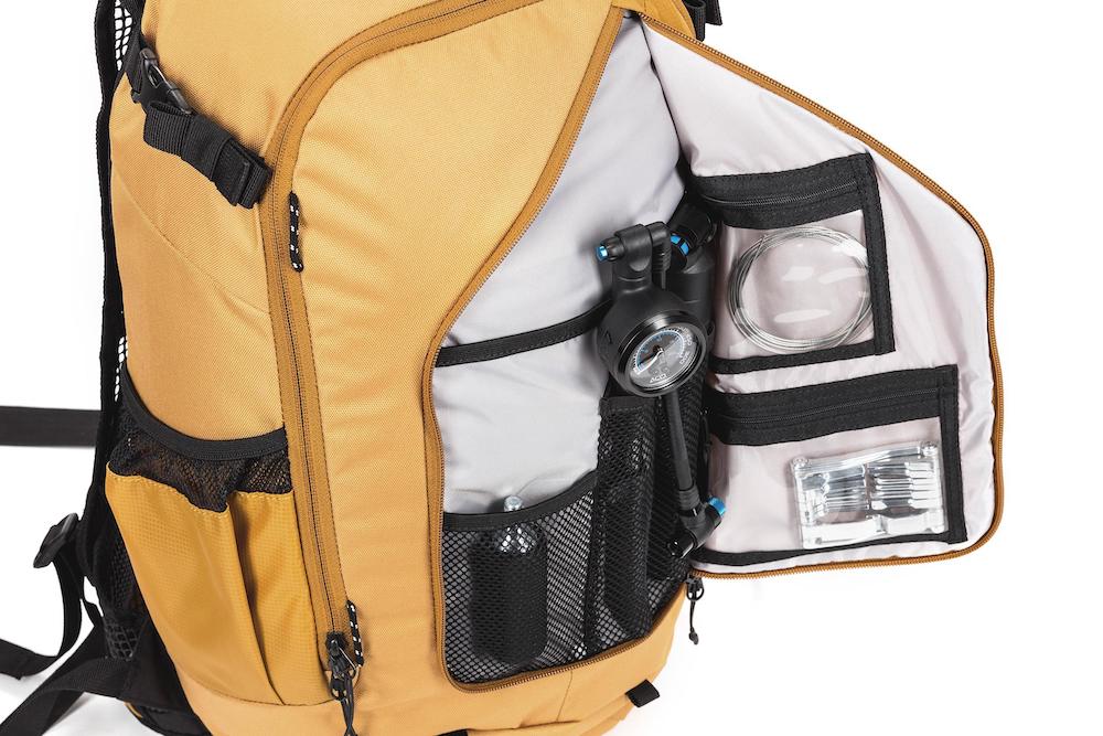 CUBE Rucksack EDGE TWENTY sand